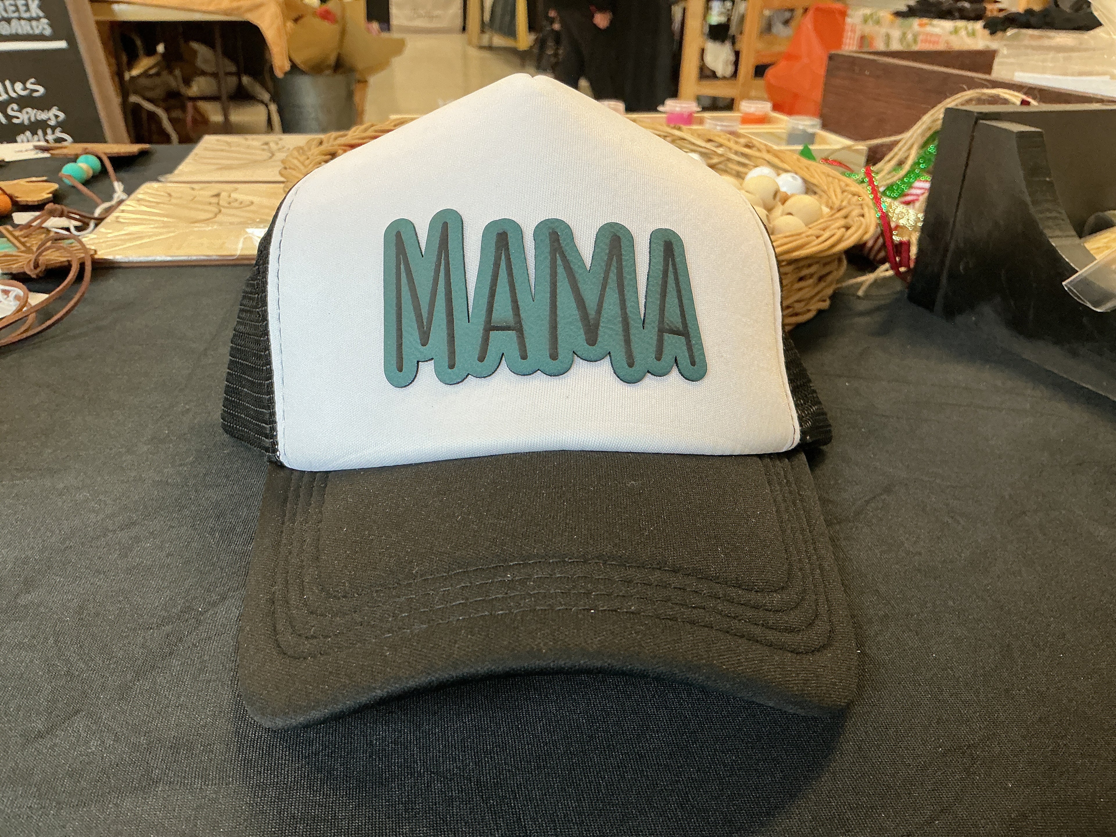 Mama Hat