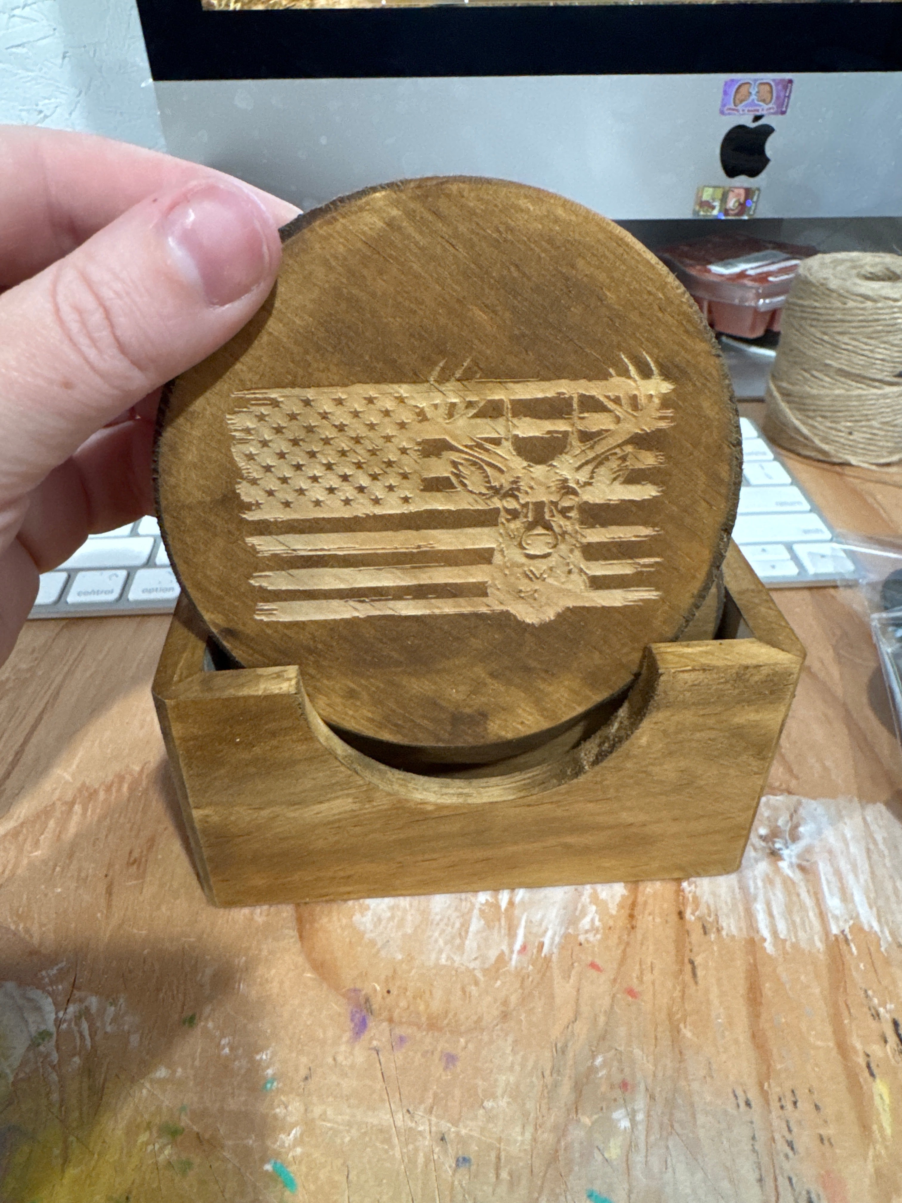 Buck & flag coaster set