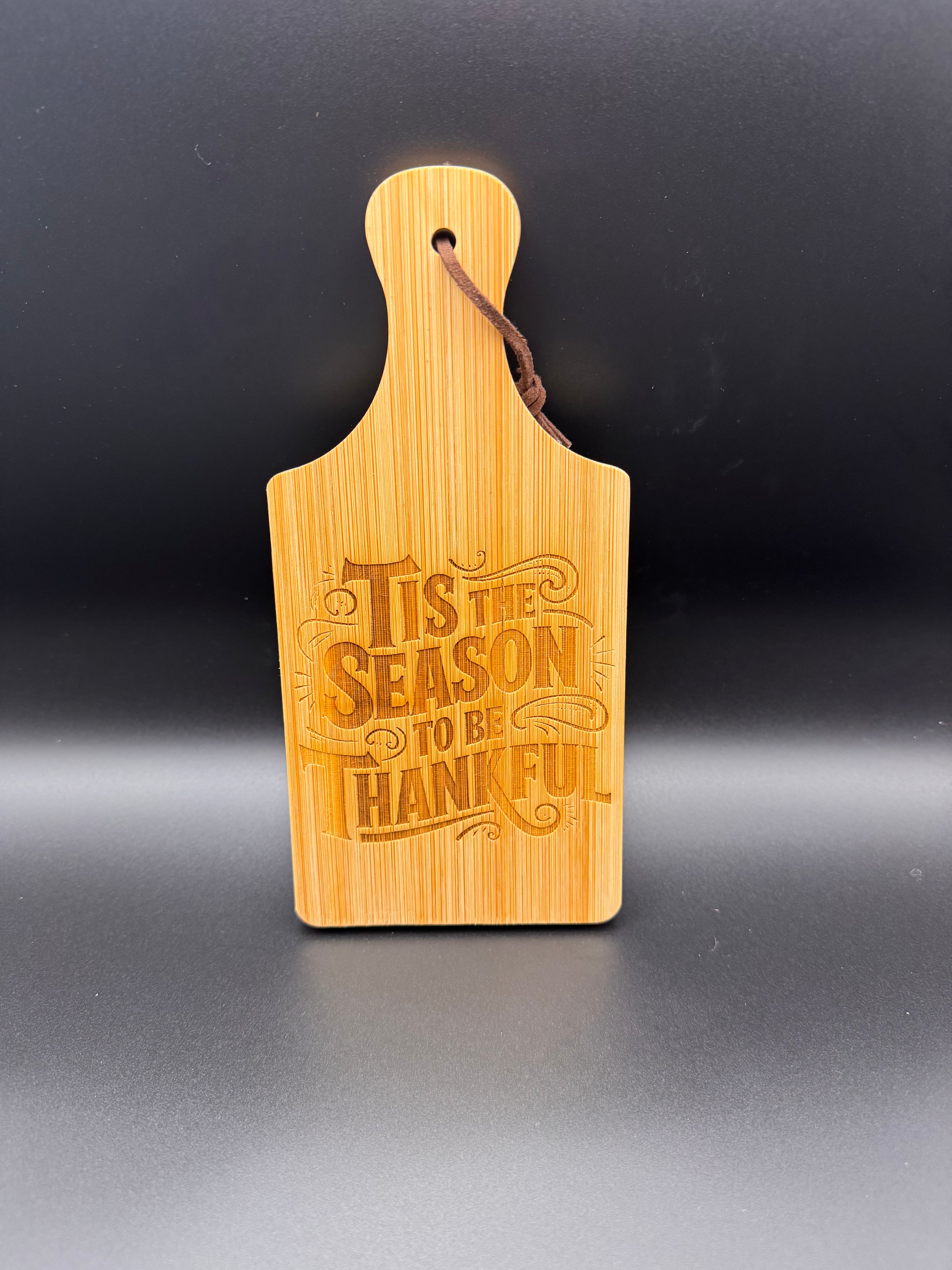 Small cutting board thankful