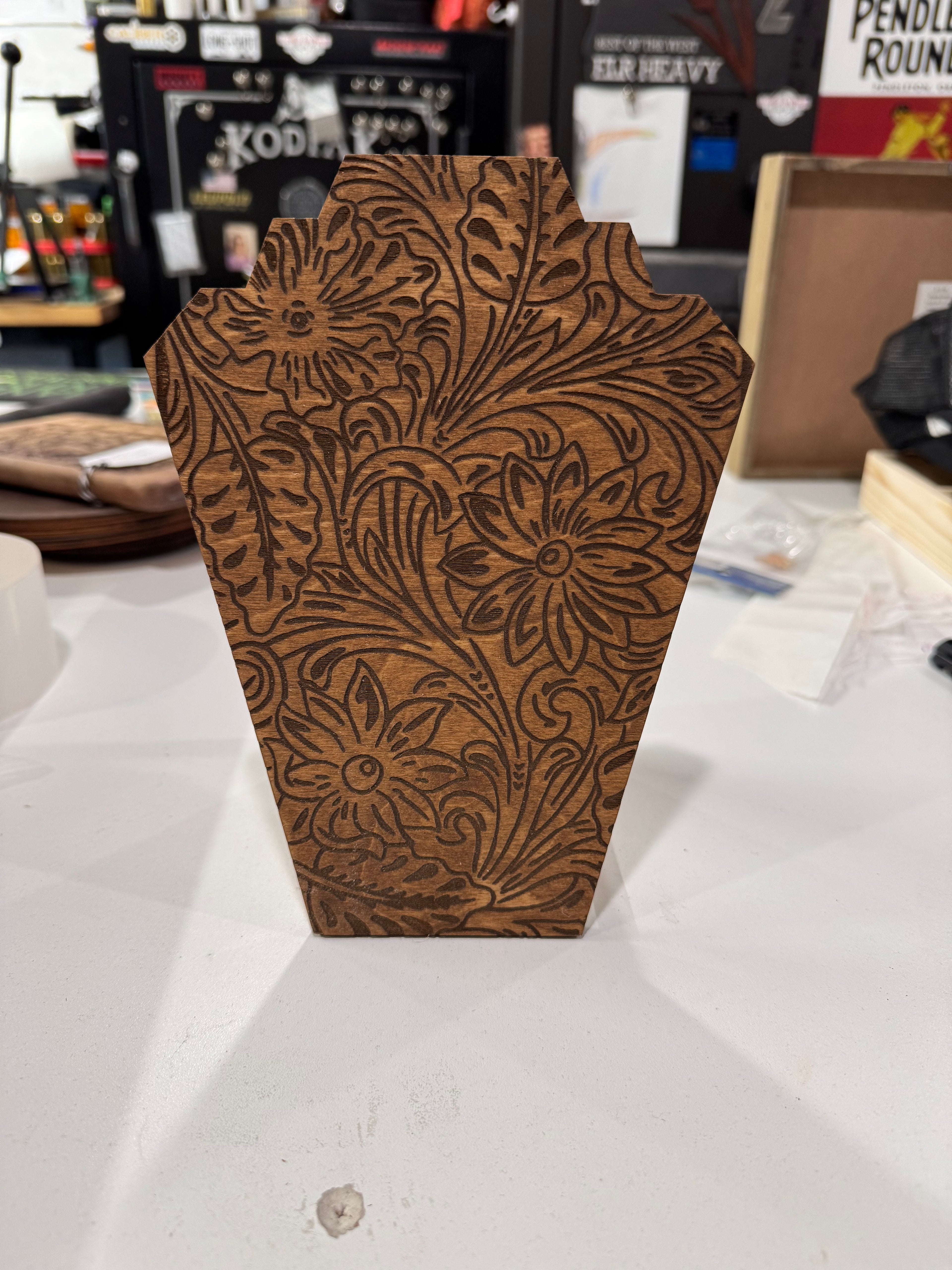 Engraved necklace stand